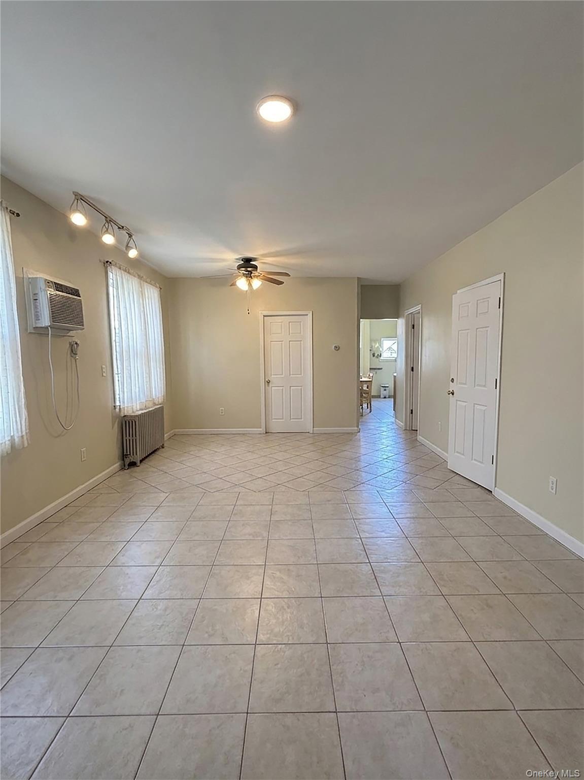 Single Family Colonial Avenue Bronx, NY 10461, MLS-1014130-15