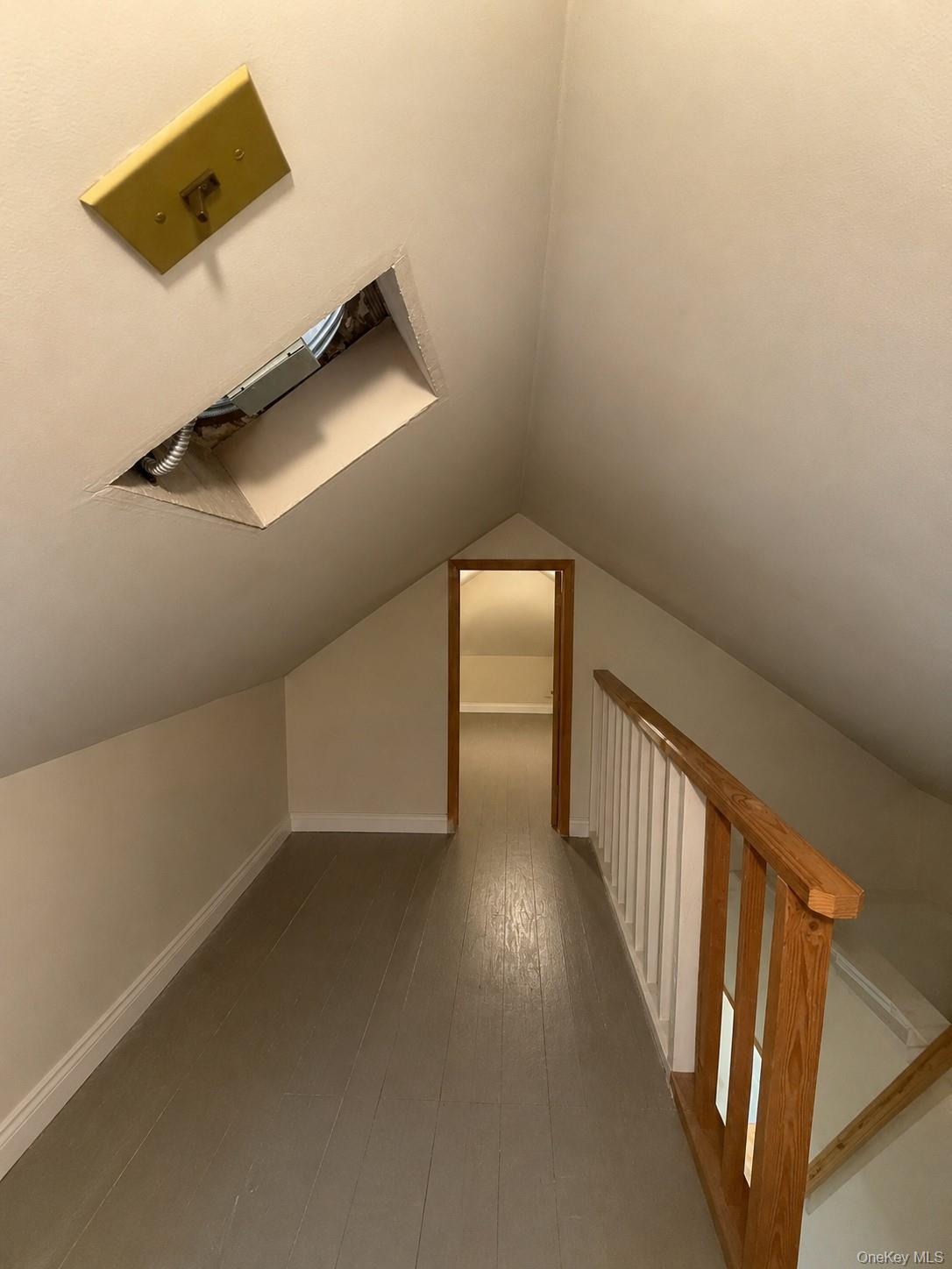 Single Family Colonial Avenue Bronx, NY 10461, MLS-1014130-25
