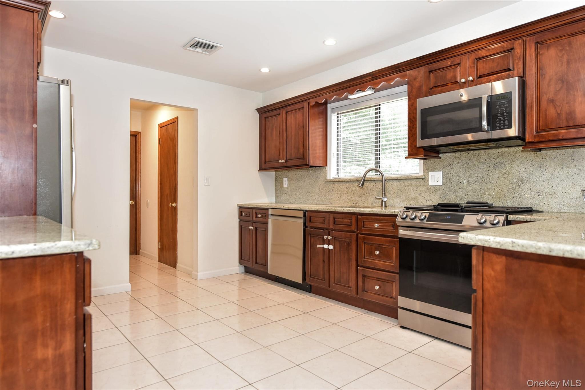 Single Family Church Road Rockland County, NY 10901, MLS-1014136-12