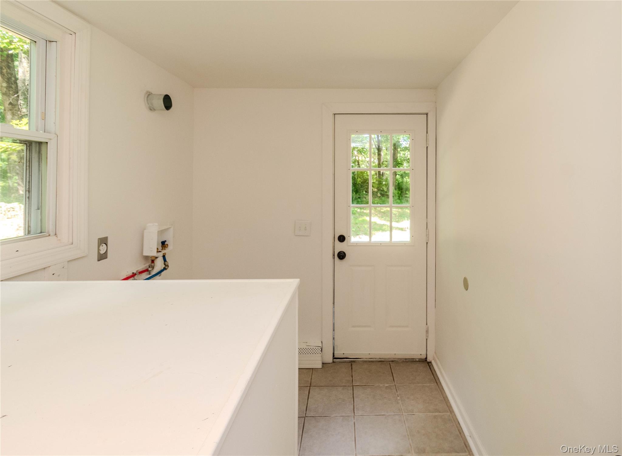 Single Family Old Hollow Road Dutchess County, NY 12514, MLS-1014149-29