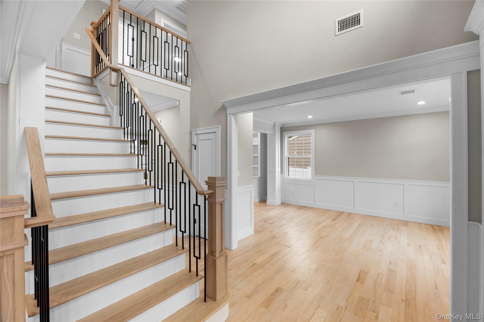 Single Family Devon Road  Nassau County, NY 11714, MLS-1014185-5