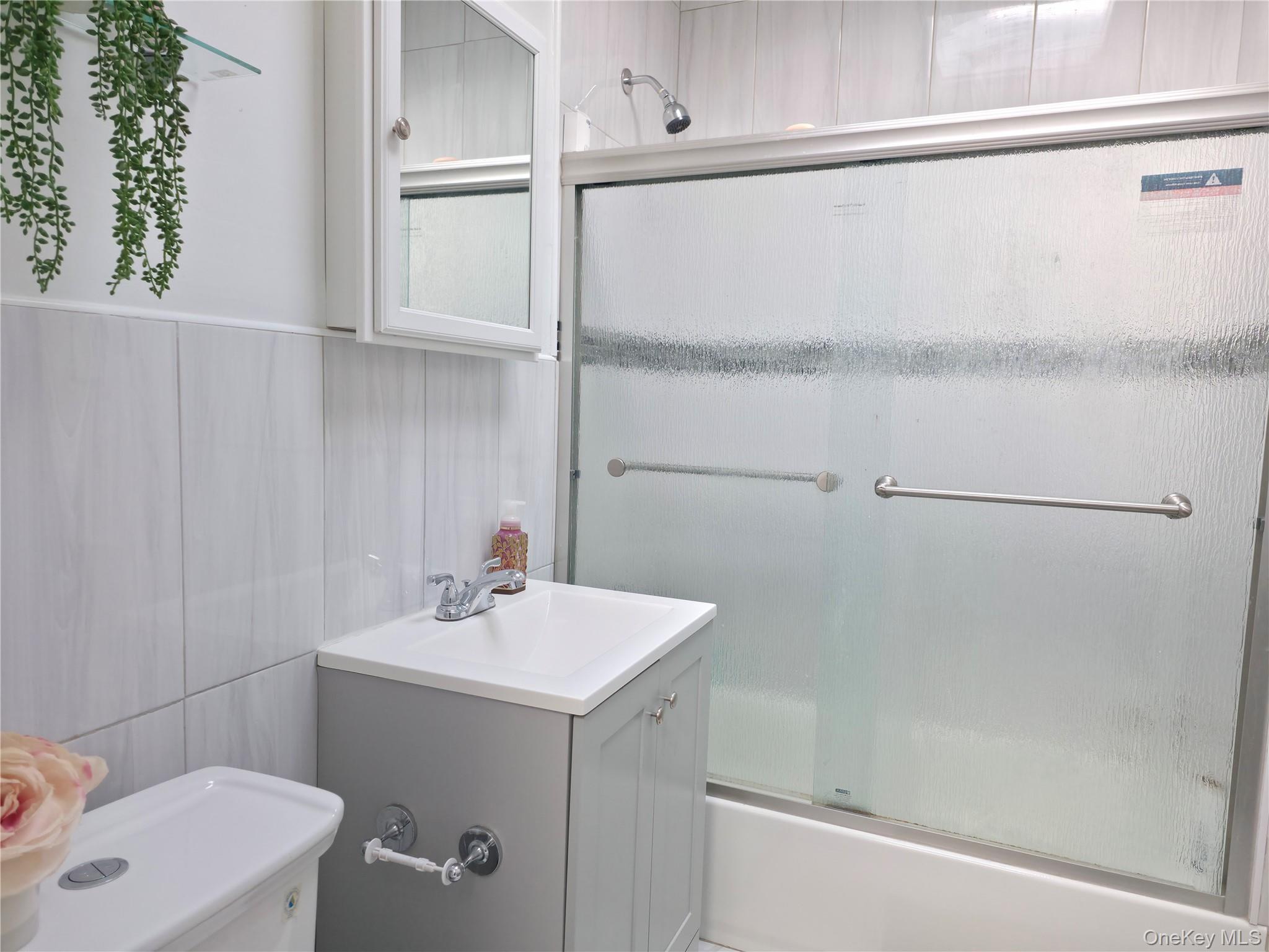 Single Family Adler Place  Brooklyn, NY 11208, MLS-1014188-12