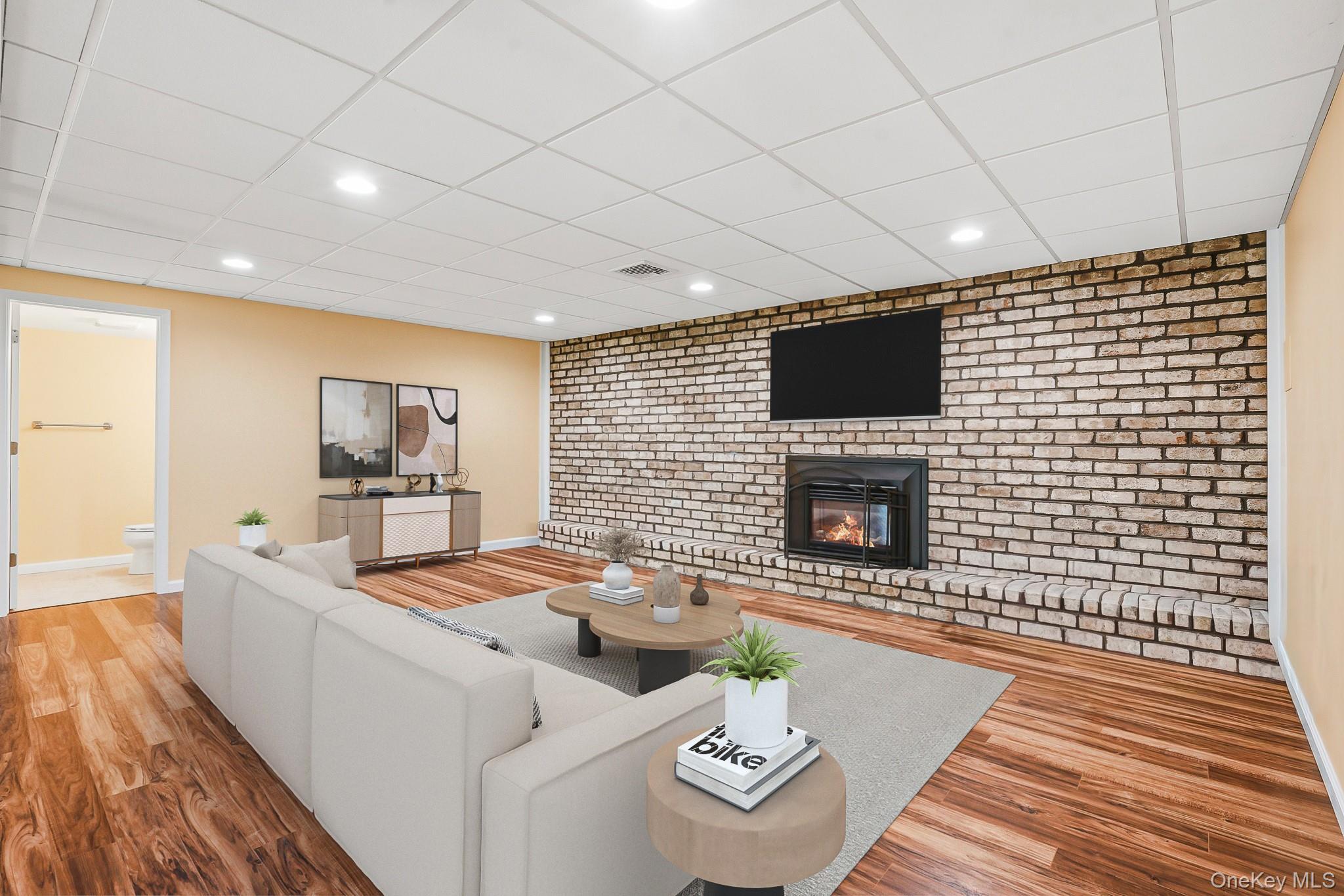 Single Family Riverview Circle Dutchess County, NY 12601, MLS-1014215-23