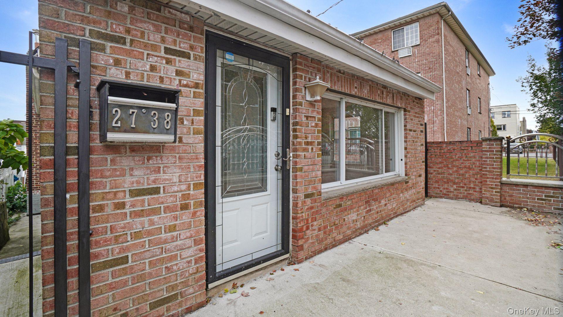 Single Family Miles Avenue Bronx, NY 10465, MLS-1014232-19