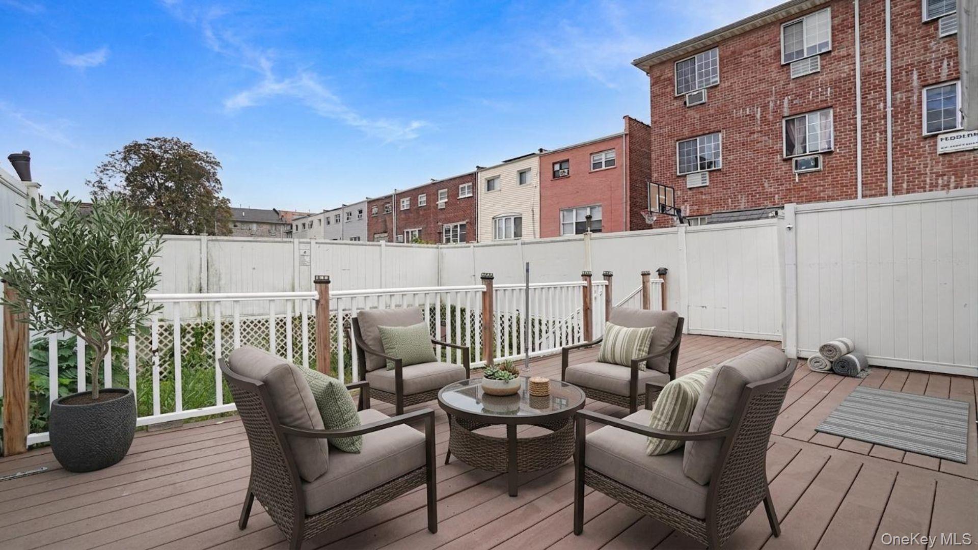 Single Family Miles Avenue Bronx, NY 10465, MLS-1014232-20