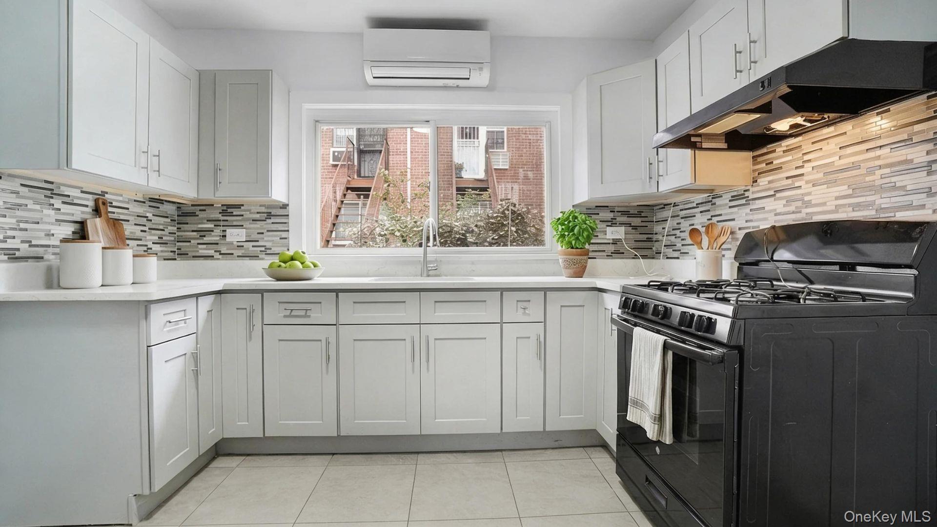 Single Family Miles Avenue Bronx, NY 10465, MLS-1014232-4