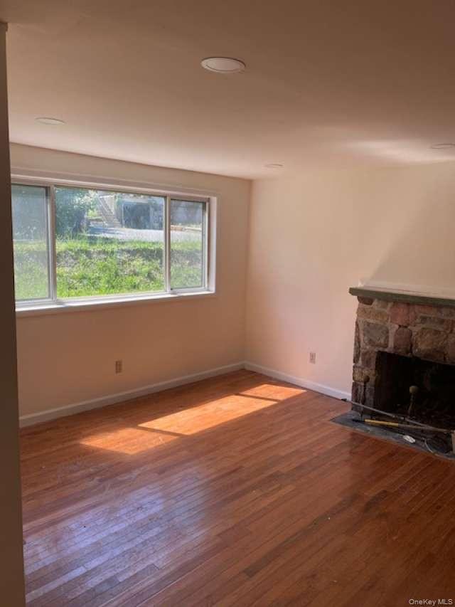Single Family Cedar Trail Orange County, NY 10950, MLS-1014254-4