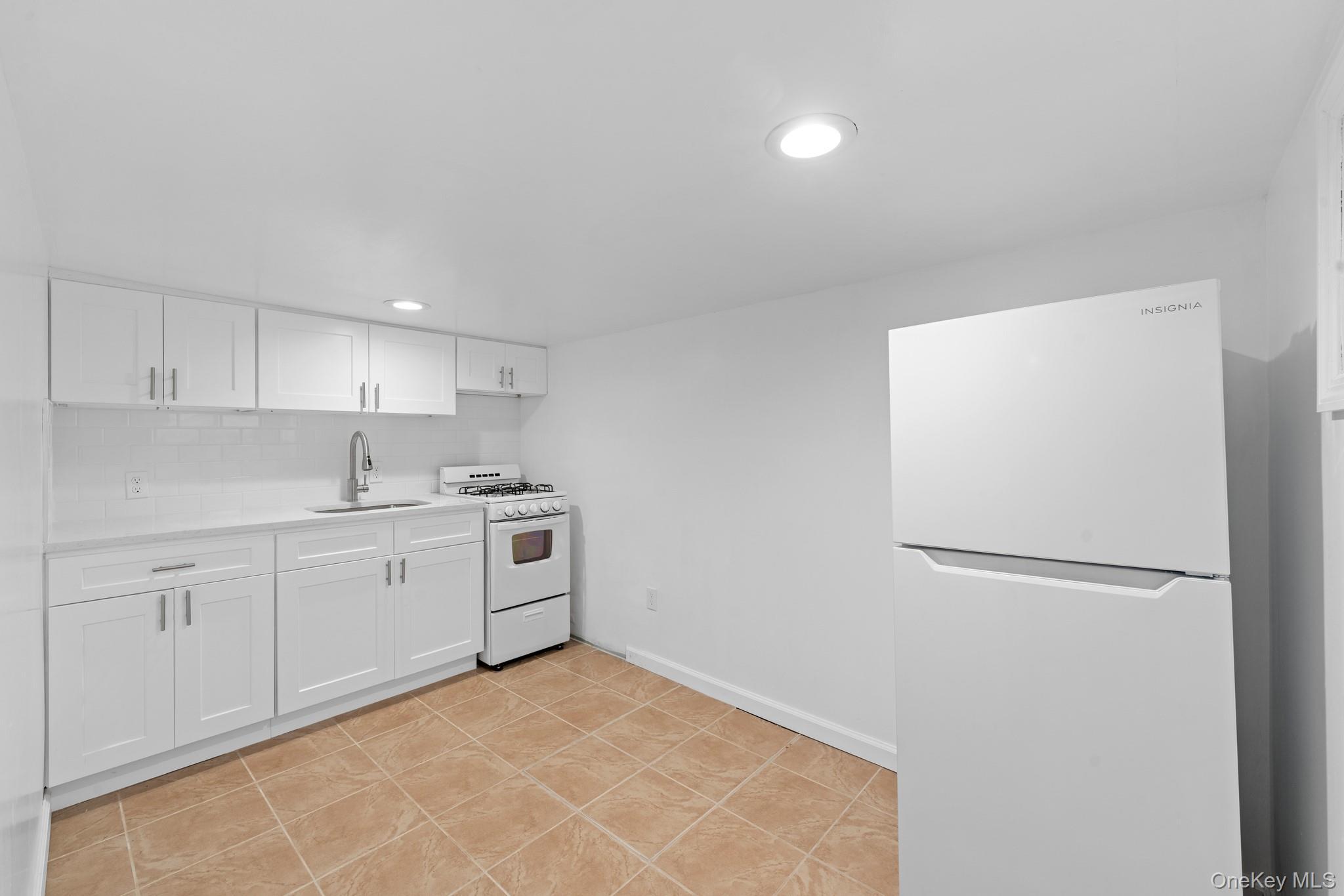Single Family 51st Brooklyn, NY 11234, MLS-1014256-18