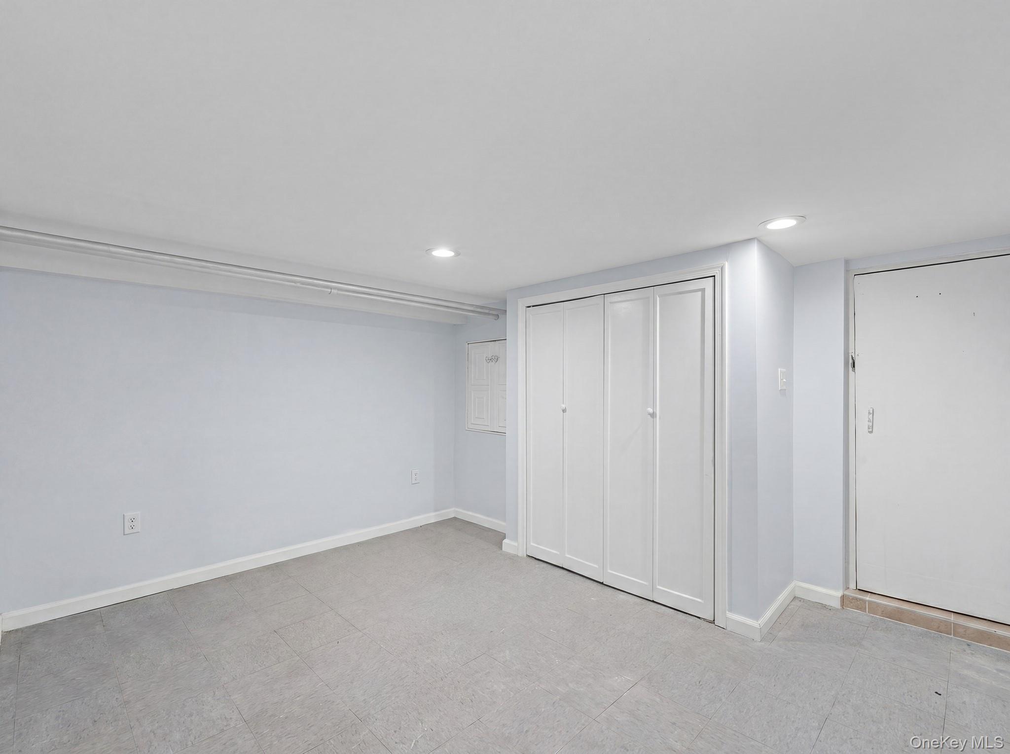 Single Family 51st Brooklyn, NY 11234, MLS-1014256-20