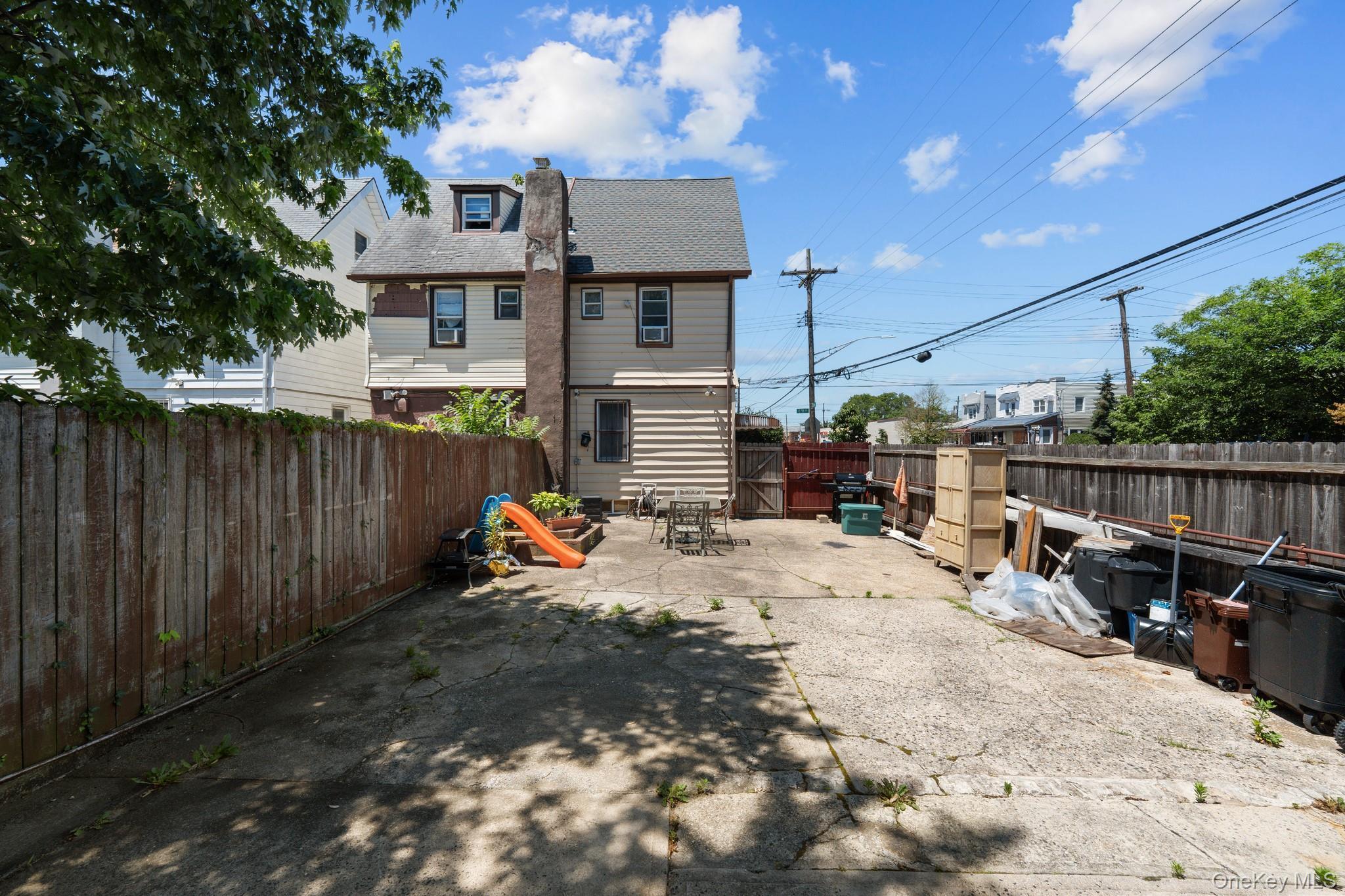 Single Family 51st Brooklyn, NY 11234, MLS-1014256-21