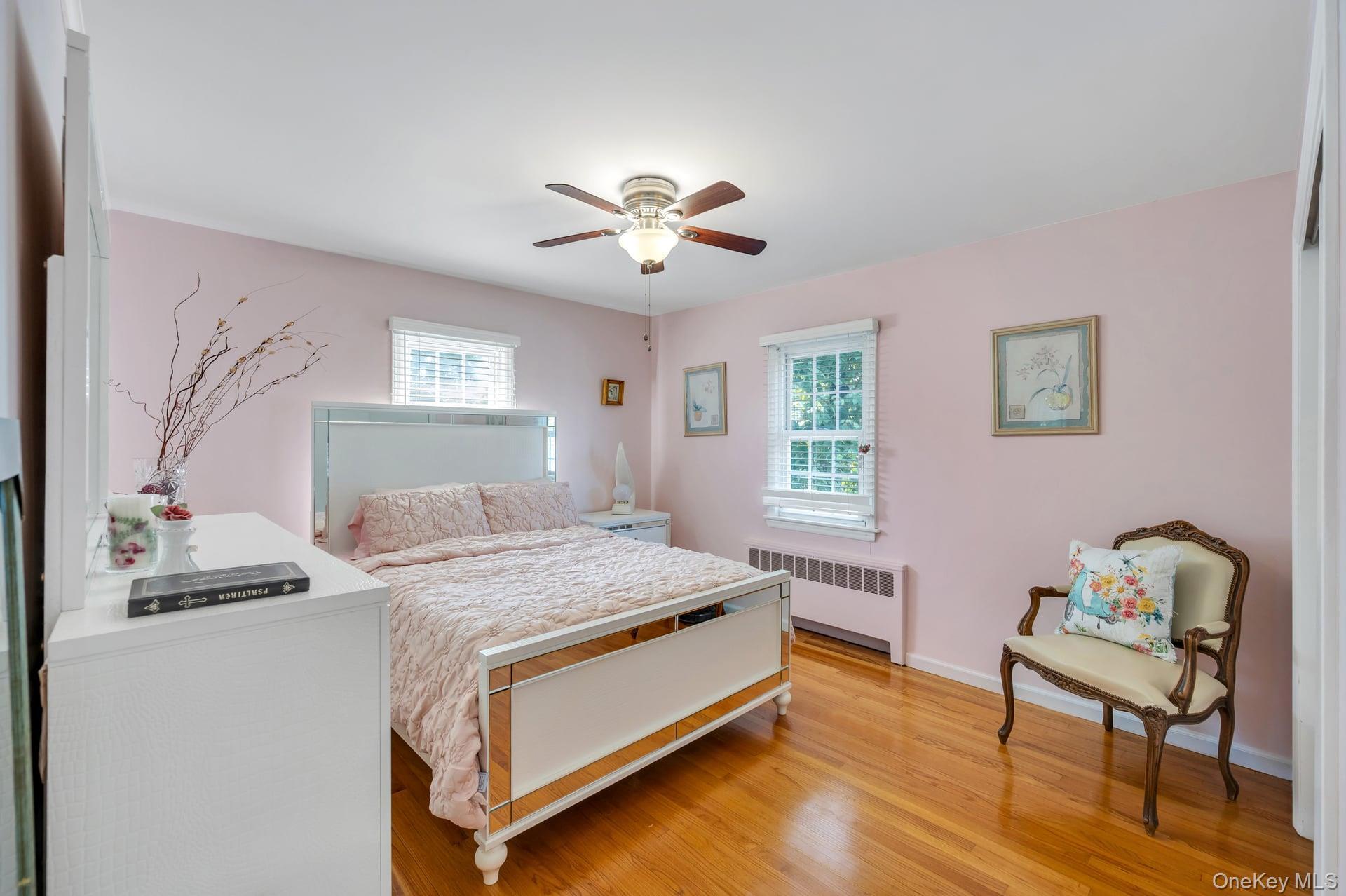 Single Family Albers Lane  Nassau County, NY 11735, MLS-1014270-18
