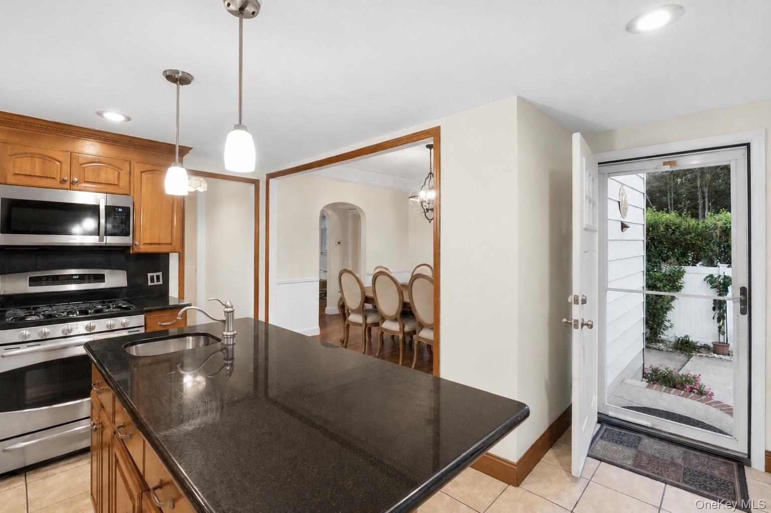 Single Family De Mott Avenue Nassau County, NY 11510, MLS-1014275-14