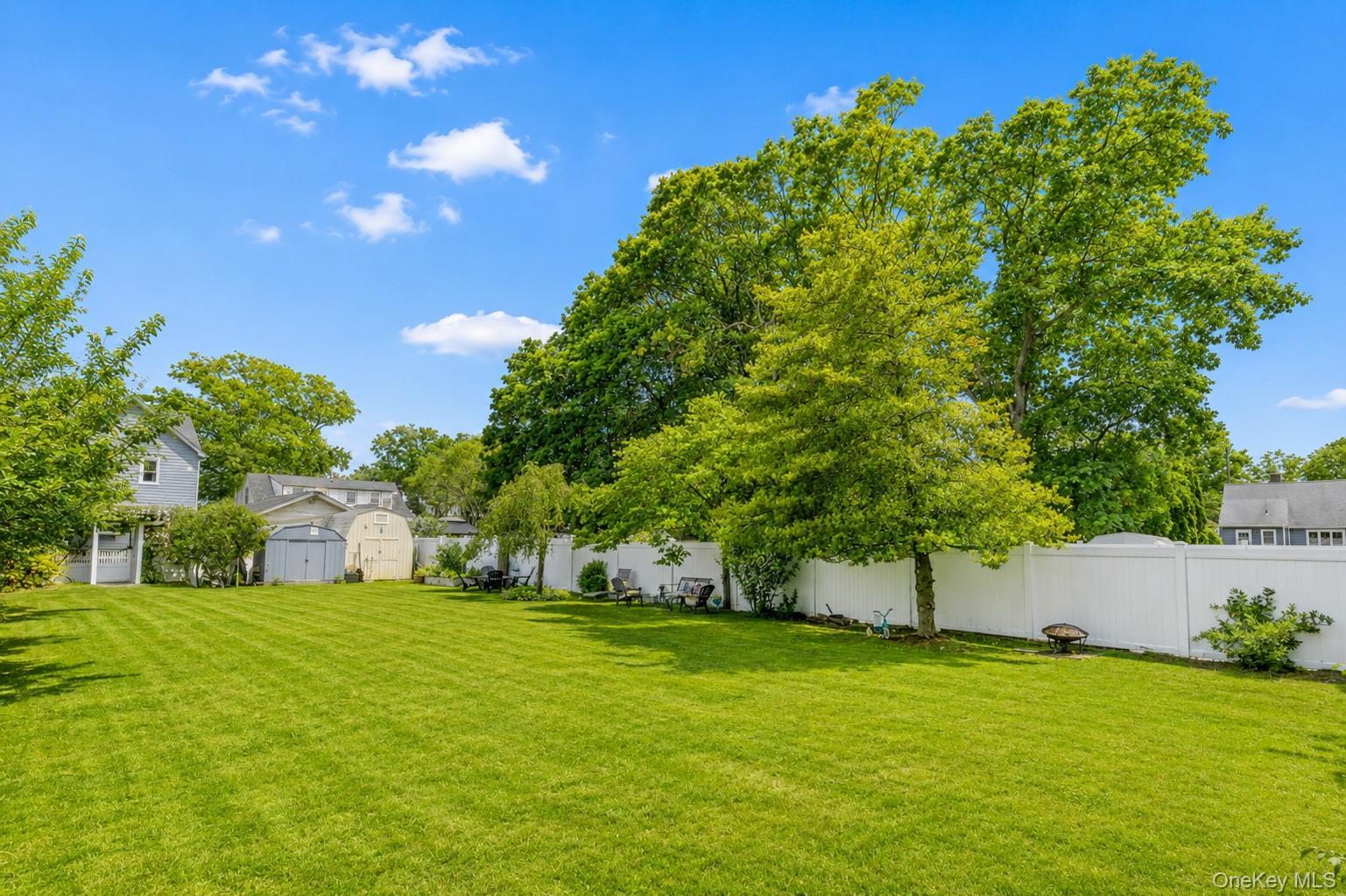 Single Family De Mott Avenue Nassau County, NY 11510, MLS-1014275-38