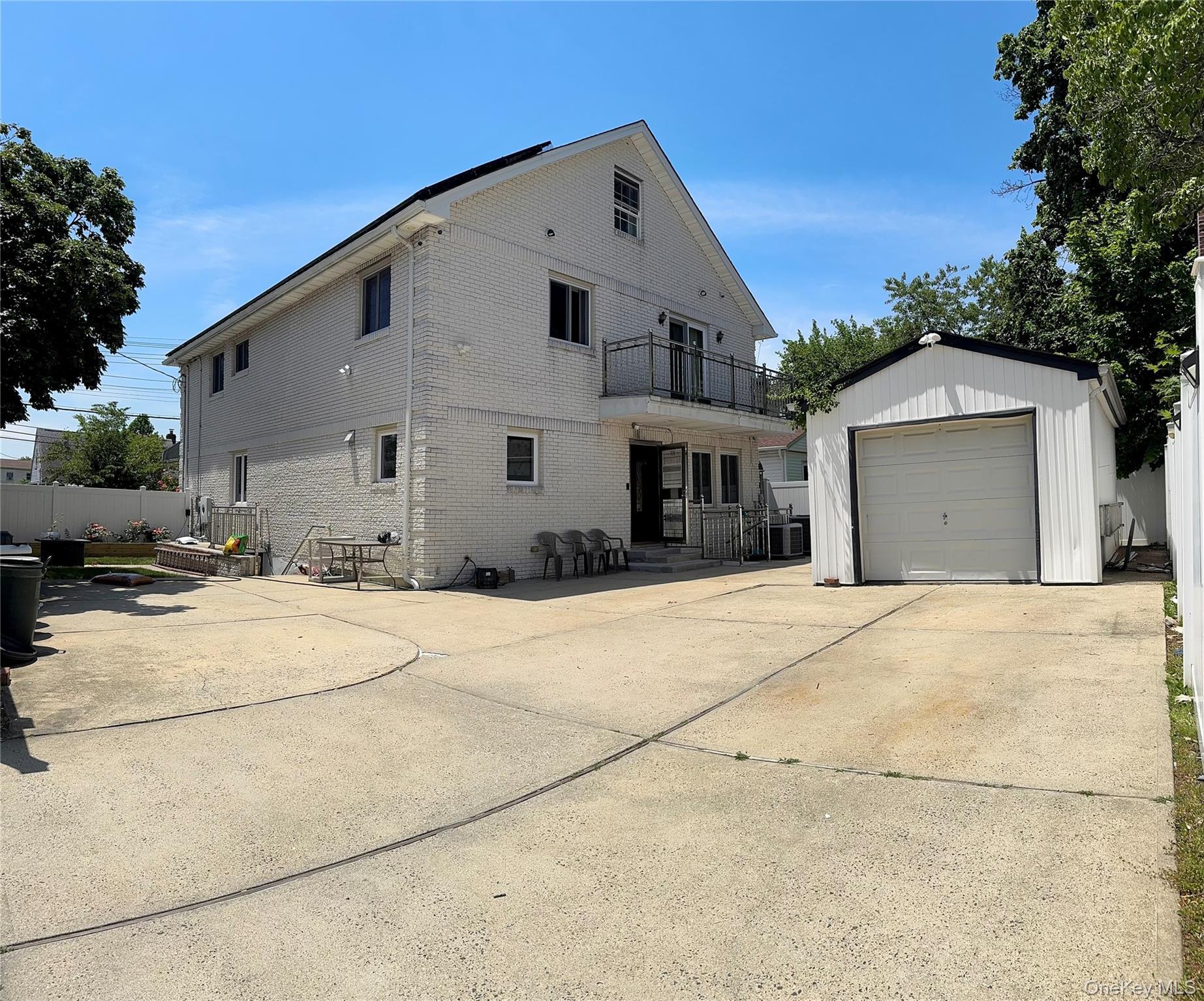 Single Family 271st Street  Queens, NY 11040, MLS-1014278-3
