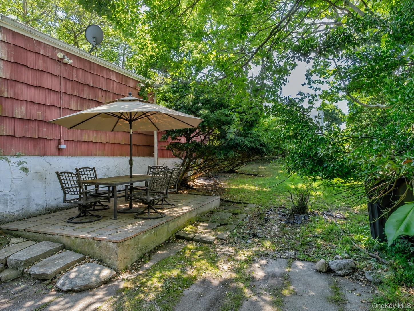 Single Family Maple Road Suffolk County, NY 11778, MLS-1014283-2