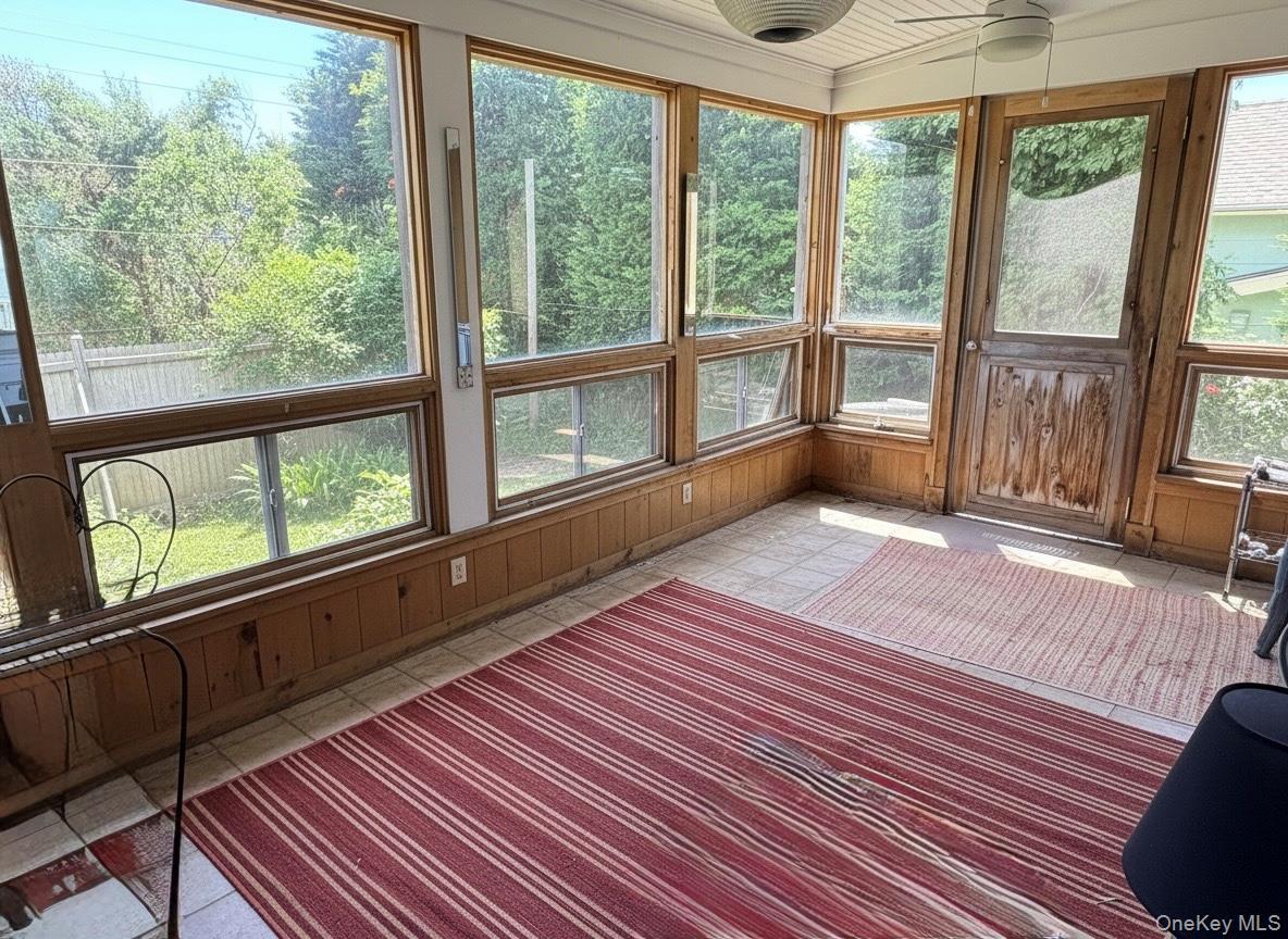 Single Family Bayview Walk Suffolk County, NY 11782, MLS-1014328-3