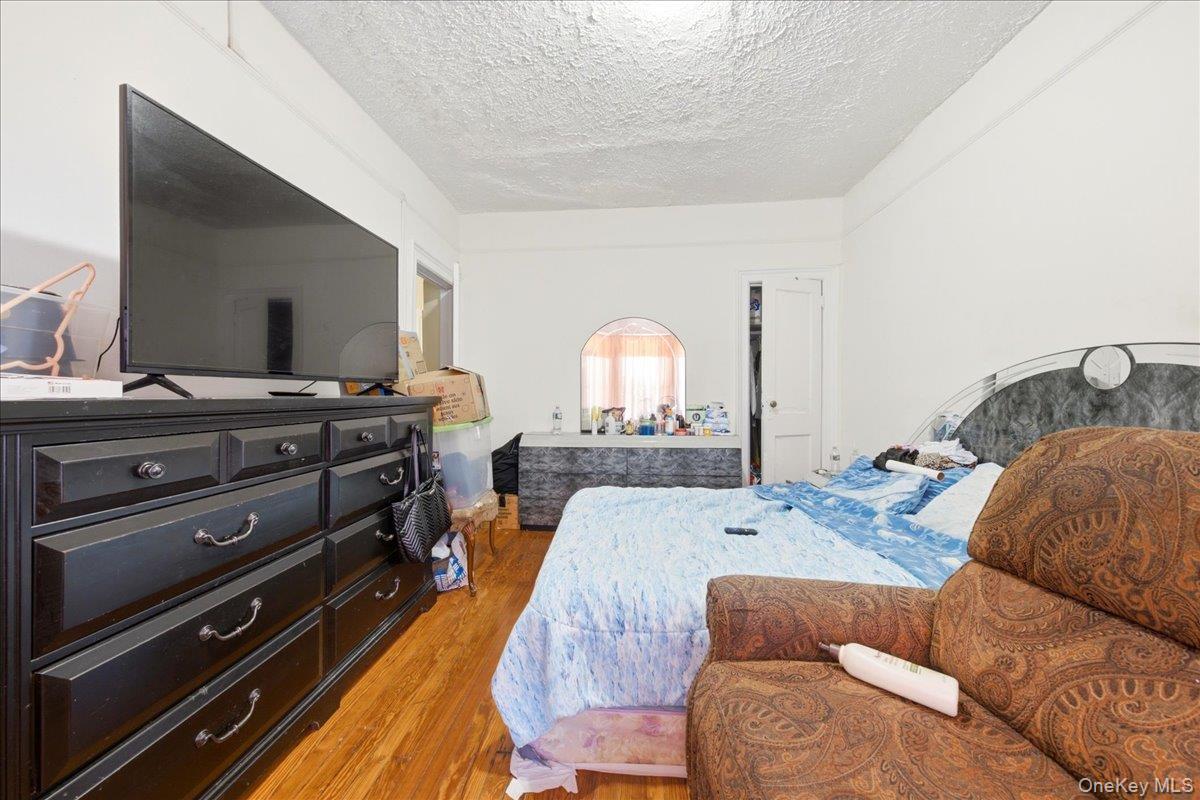 Single Family Avenue D  Brooklyn, NY 11203, MLS-1014329-18
