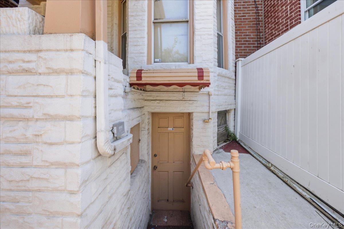 Single Family Avenue D  Brooklyn, NY 11203, MLS-1014329-8