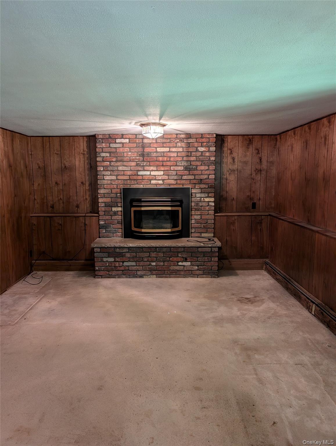 Single Family Kevin Court  Orange County, NY 12549, MLS-1014332-38