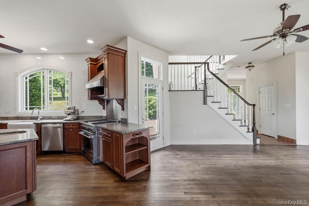 Single Family Katavolos Drive  Rockland County, NY 10986, MLS-1014372-23