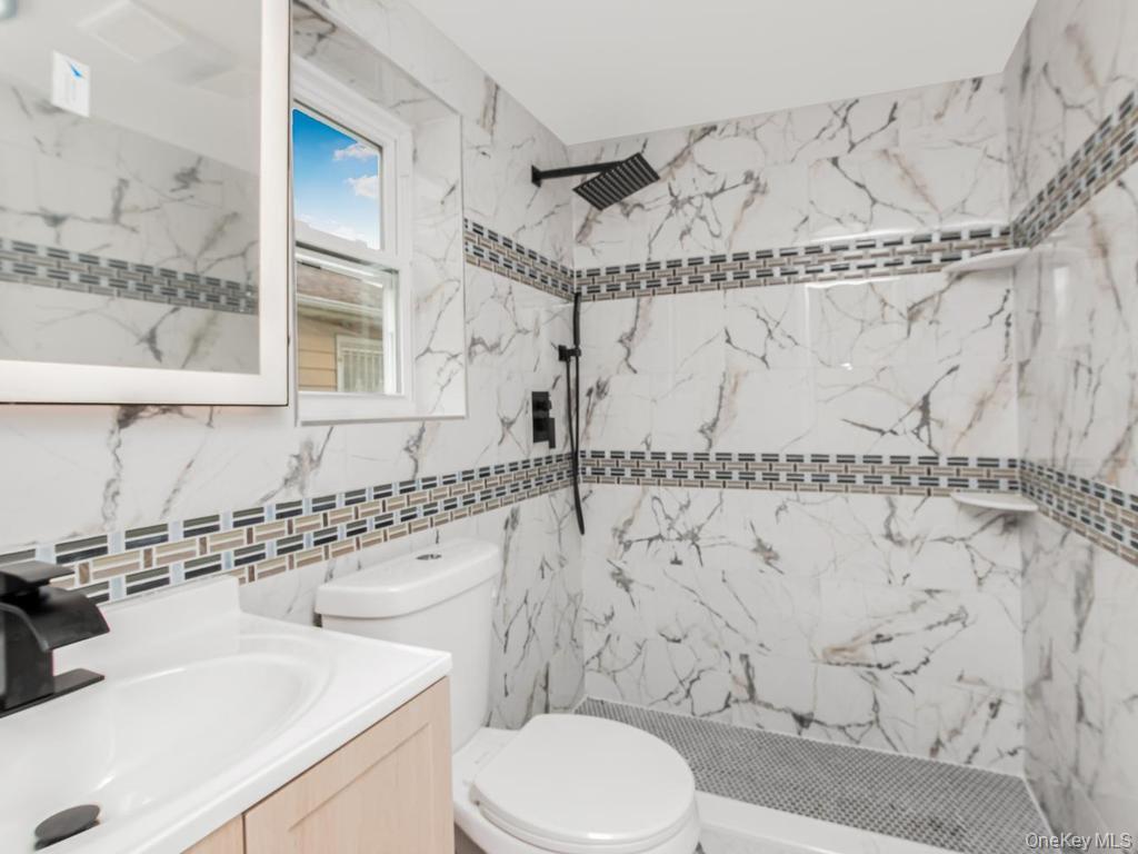 Single Family 226th Street Queens, NY 11413, MLS-1014373-11