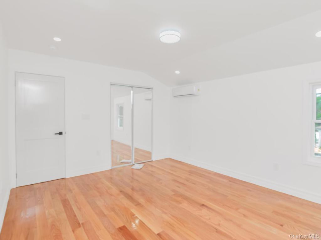 Single Family 226th Street Queens, NY 11413, MLS-1014373-13