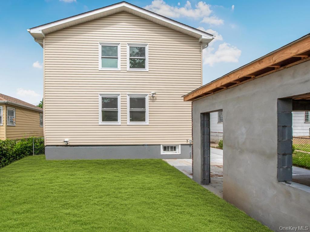 Single Family 226th Street Queens, NY 11413, MLS-1014373-22