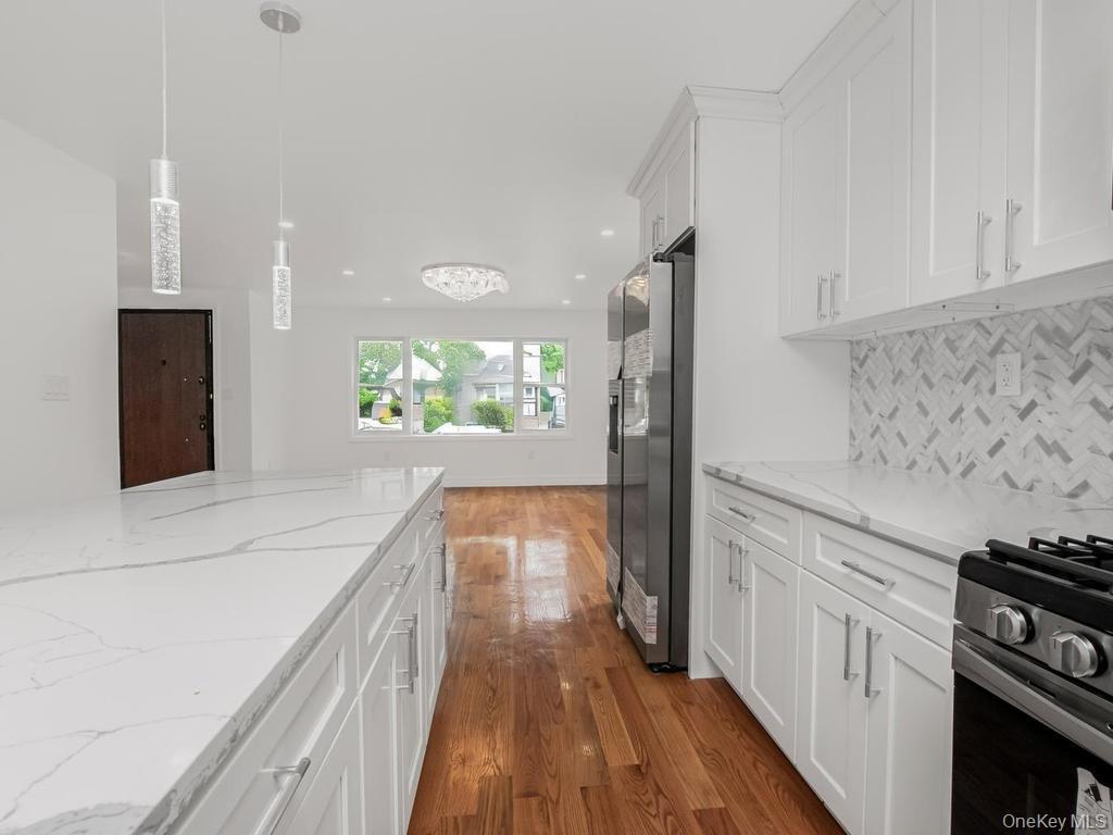 Single Family 226th Street Queens, NY 11413, MLS-1014373-5
