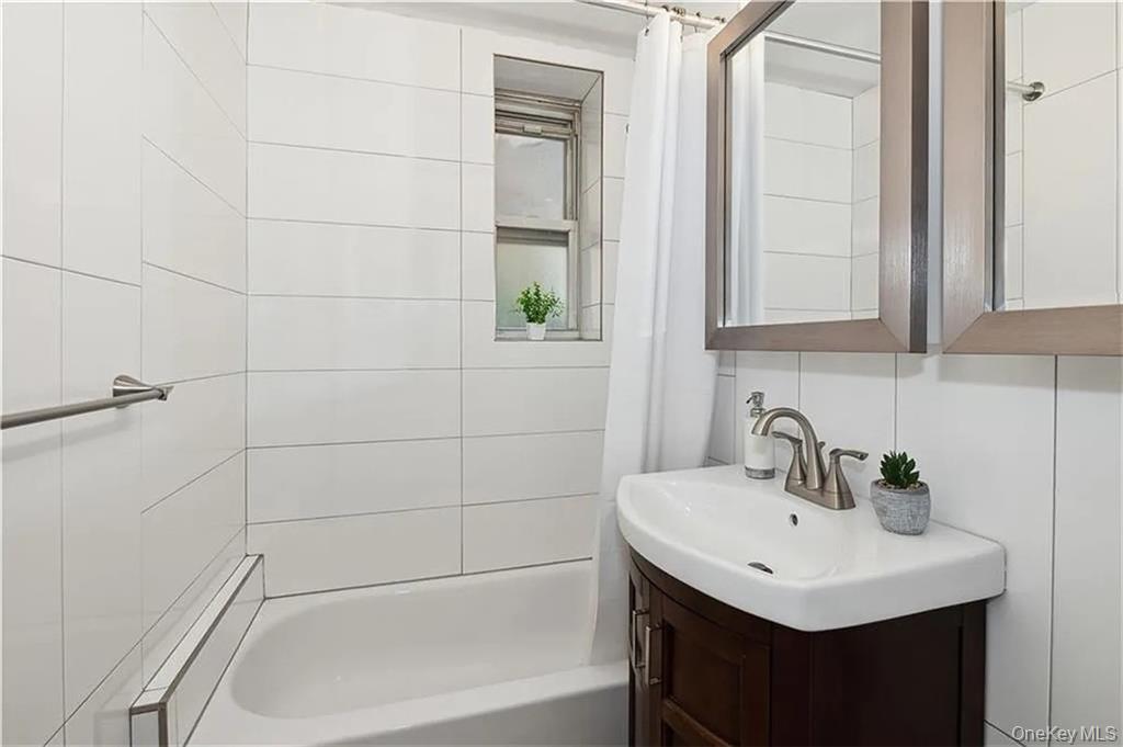 Coop Shore Road  Brooklyn, NY 11209, MLS-1014433-16