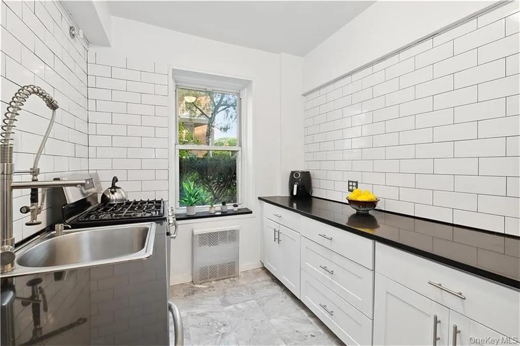 Coop Shore Road  Brooklyn, NY 11209, MLS-1014433-9