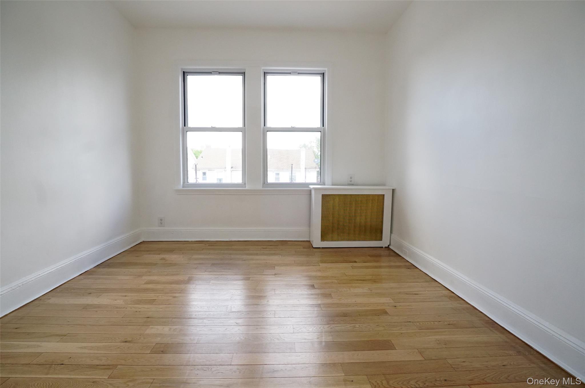 Single Family 84th Queens, NY 11432, MLS-1014447-10