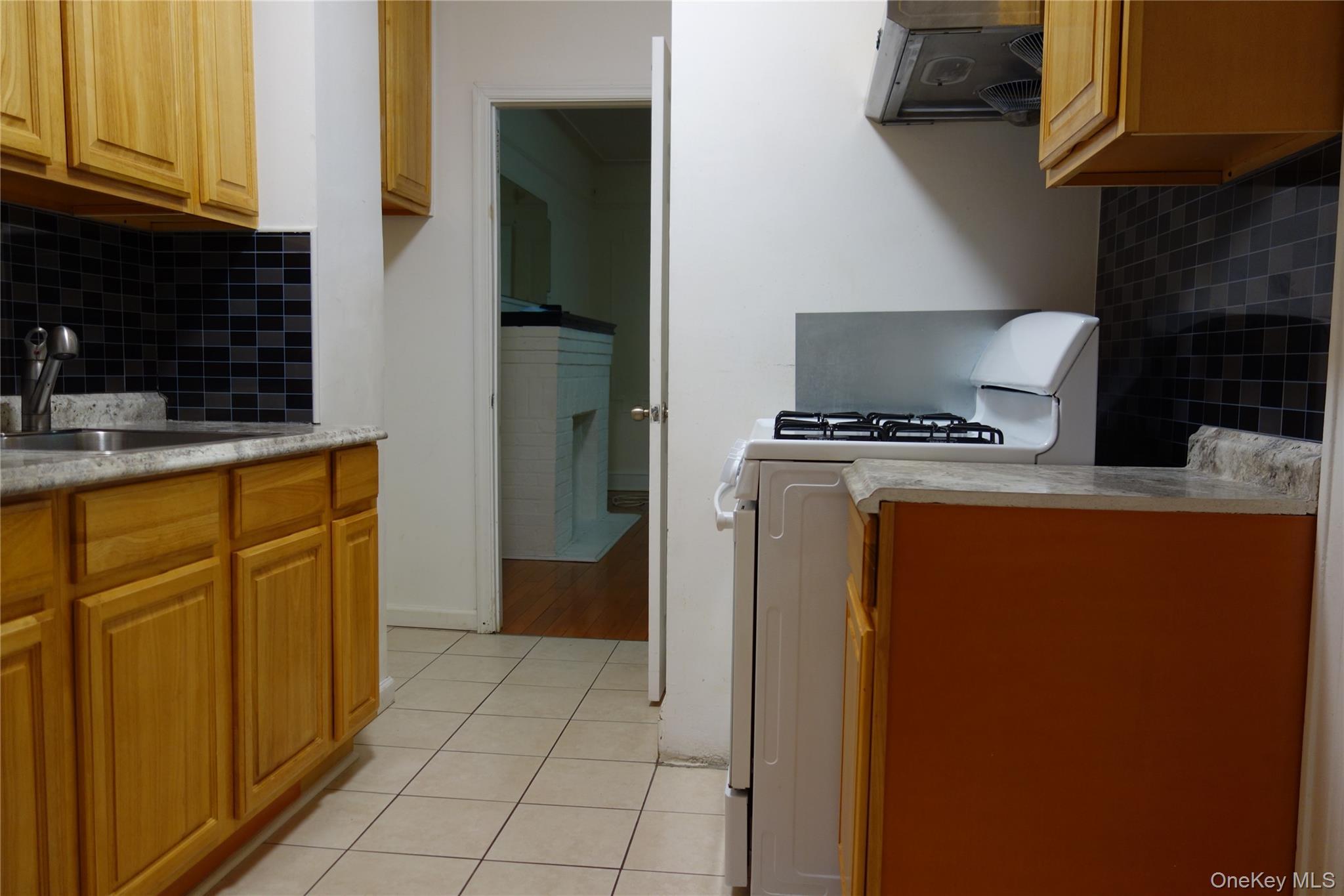 Single Family 84th Queens, NY 11432, MLS-1014447-19