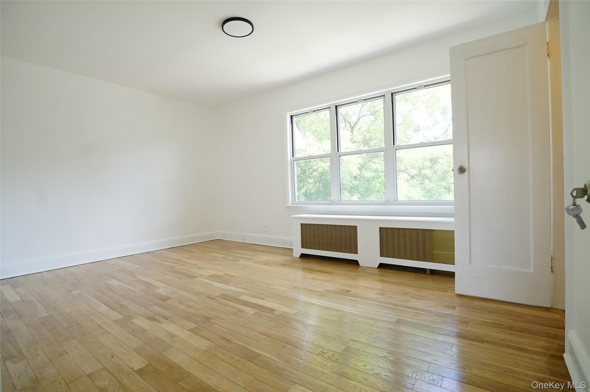 Single Family 84th Queens, NY 11432, MLS-1014447-7