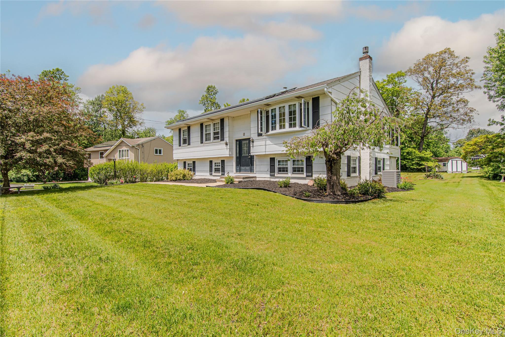 Single Family Russett Lane  Dutchess County, NY 12590, MLS-1014450-4
