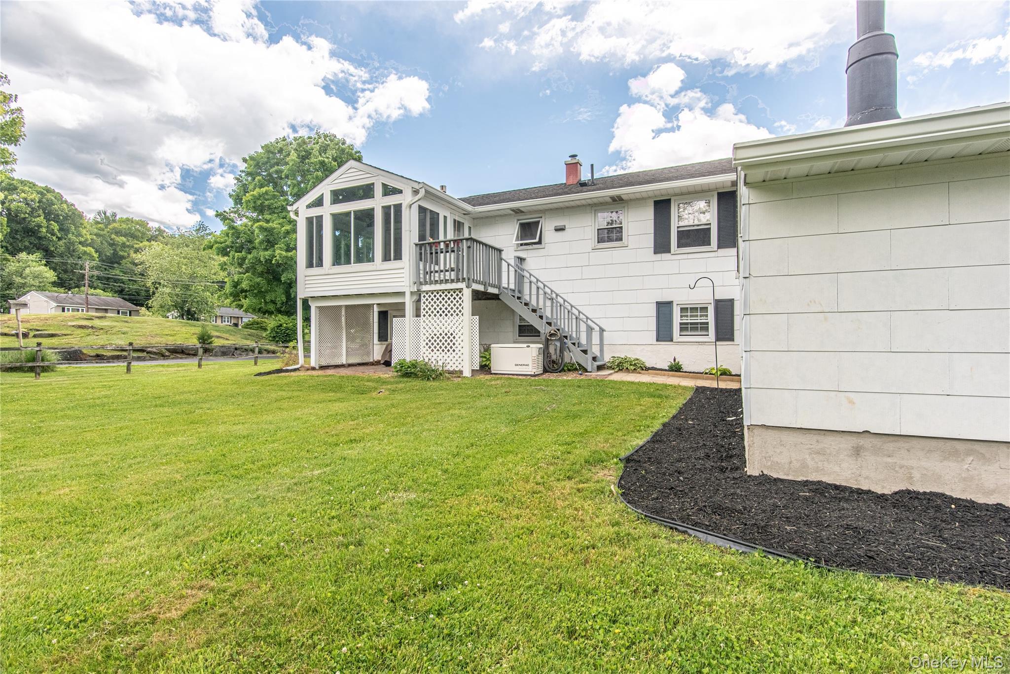 Single Family Russett Lane  Dutchess County, NY 12590, MLS-1014450-8