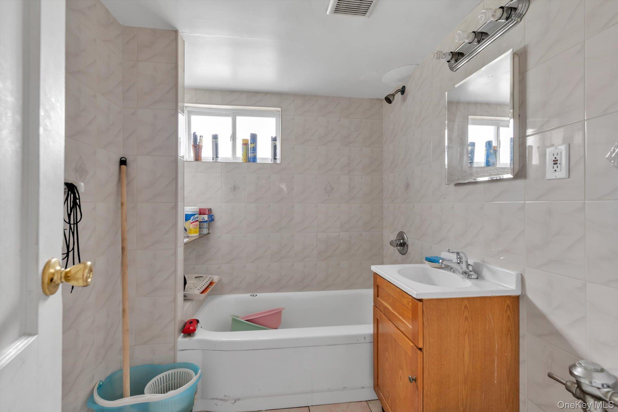 Single Family 56th Avenue Queens, NY 11365, MLS-1014457-16