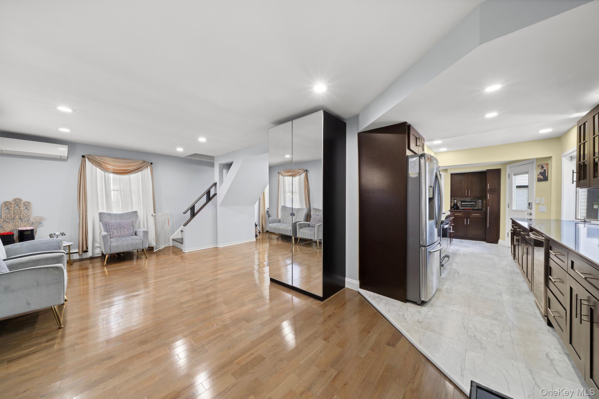 Single Family Gordon Road Nassau County, NY 11581, MLS-1014461-2