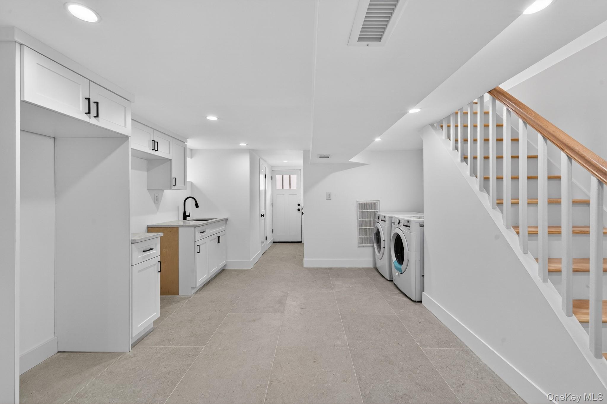 Single Family 99th Brooklyn, NY 11236, MLS-1014467-10