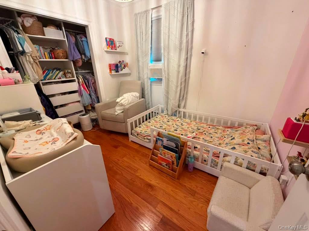 Single Family 190th Street  Queens, NY 11412, MLS-1014478-8