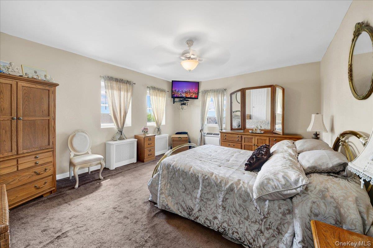 Single Family Dean Avenue Bronx, NY 10465, MLS-1014481-20