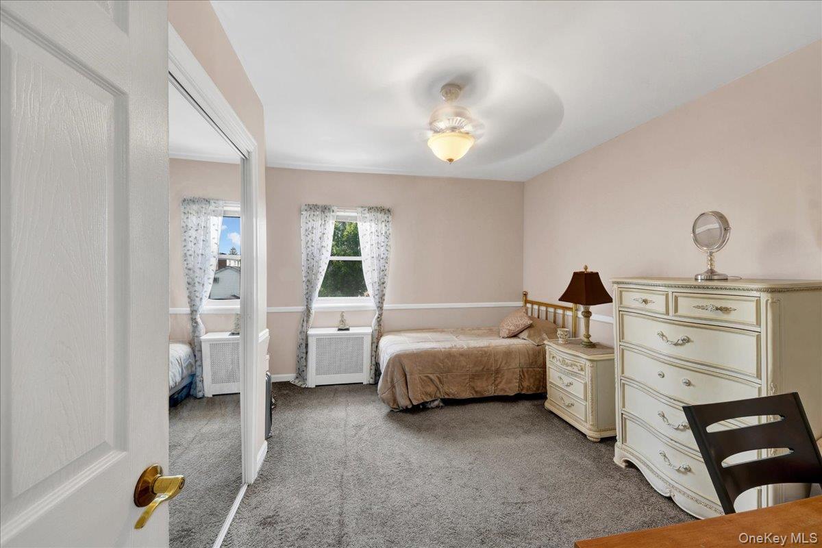 Single Family Dean Avenue Bronx, NY 10465, MLS-1014481-22