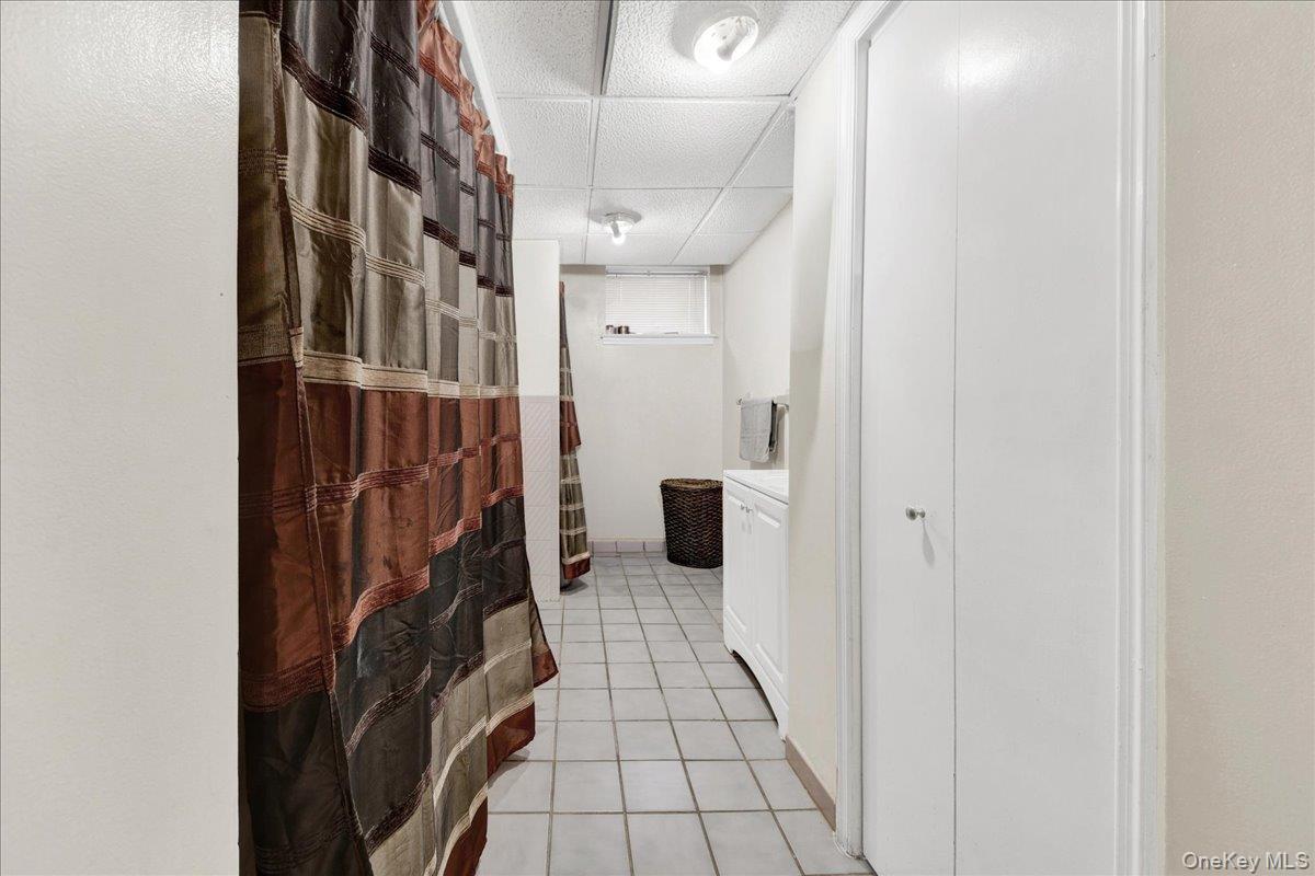Single Family Dean Avenue Bronx, NY 10465, MLS-1014481-24