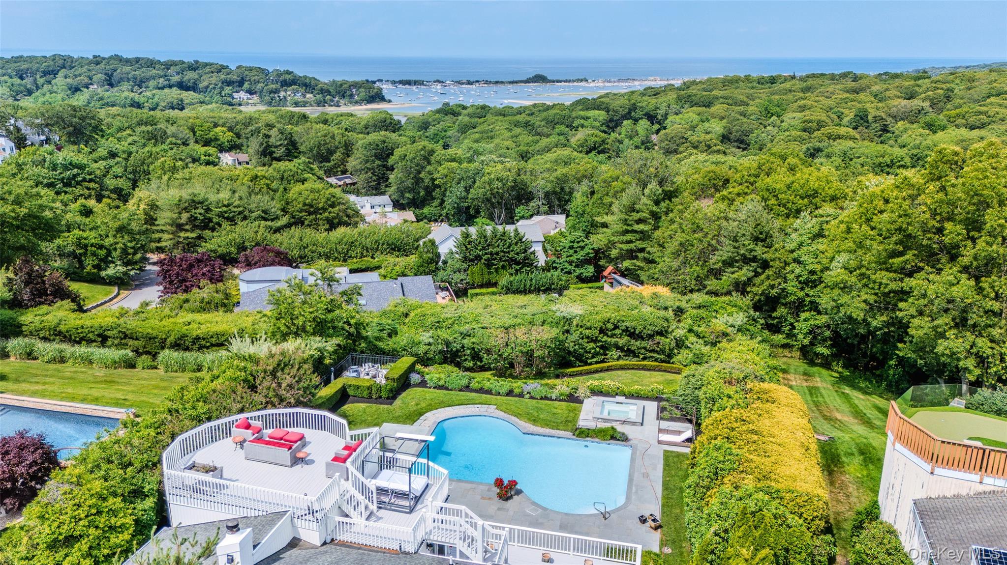 Single Family Contessa Court  Suffolk County, NY 11777, MLS-1014504-43