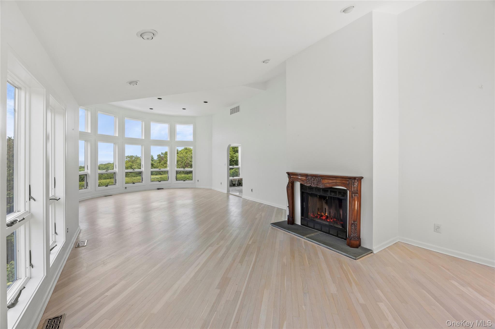 Single Family Contessa Court  Suffolk County, NY 11777, MLS-1014504-5