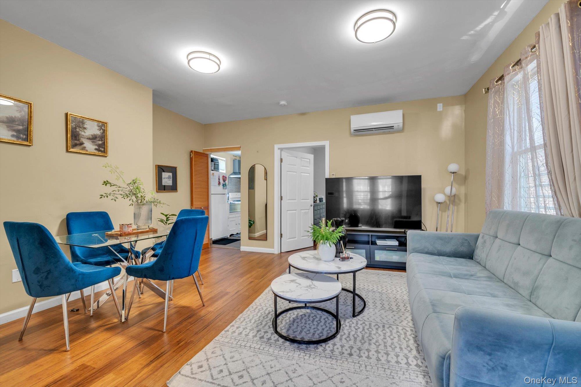 Single Family 96th Queens, NY 11369, MLS-1014523-17