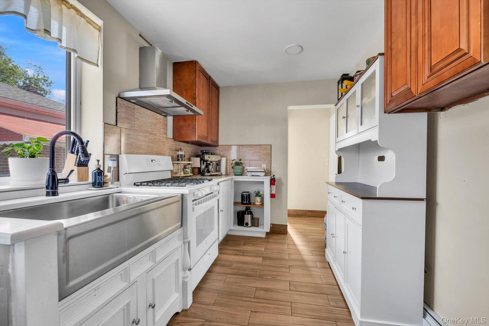 Single Family 96th Queens, NY 11369, MLS-1014523-19