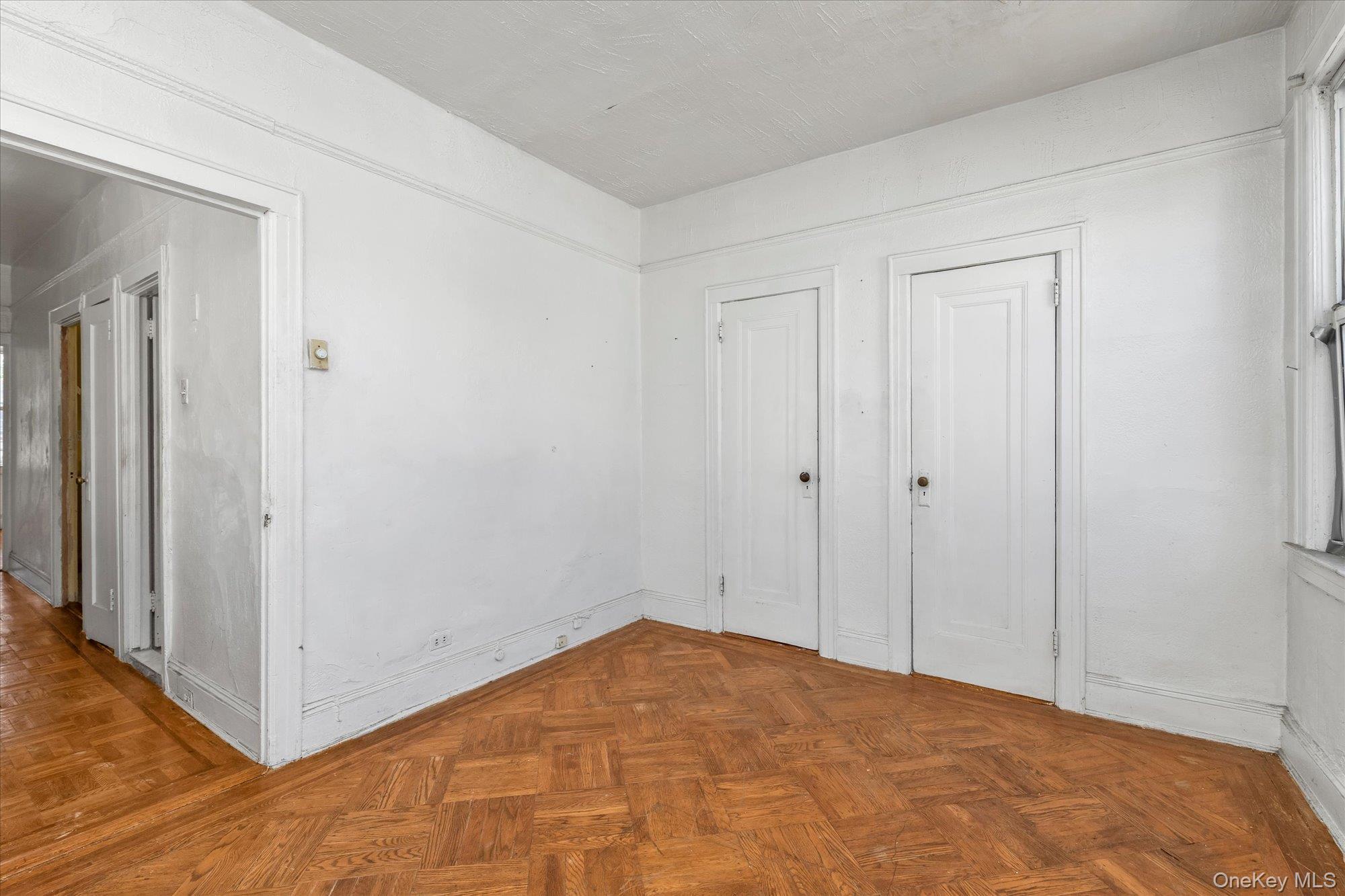 Single Family 196th  Queens, NY 11412, MLS-1014557-14