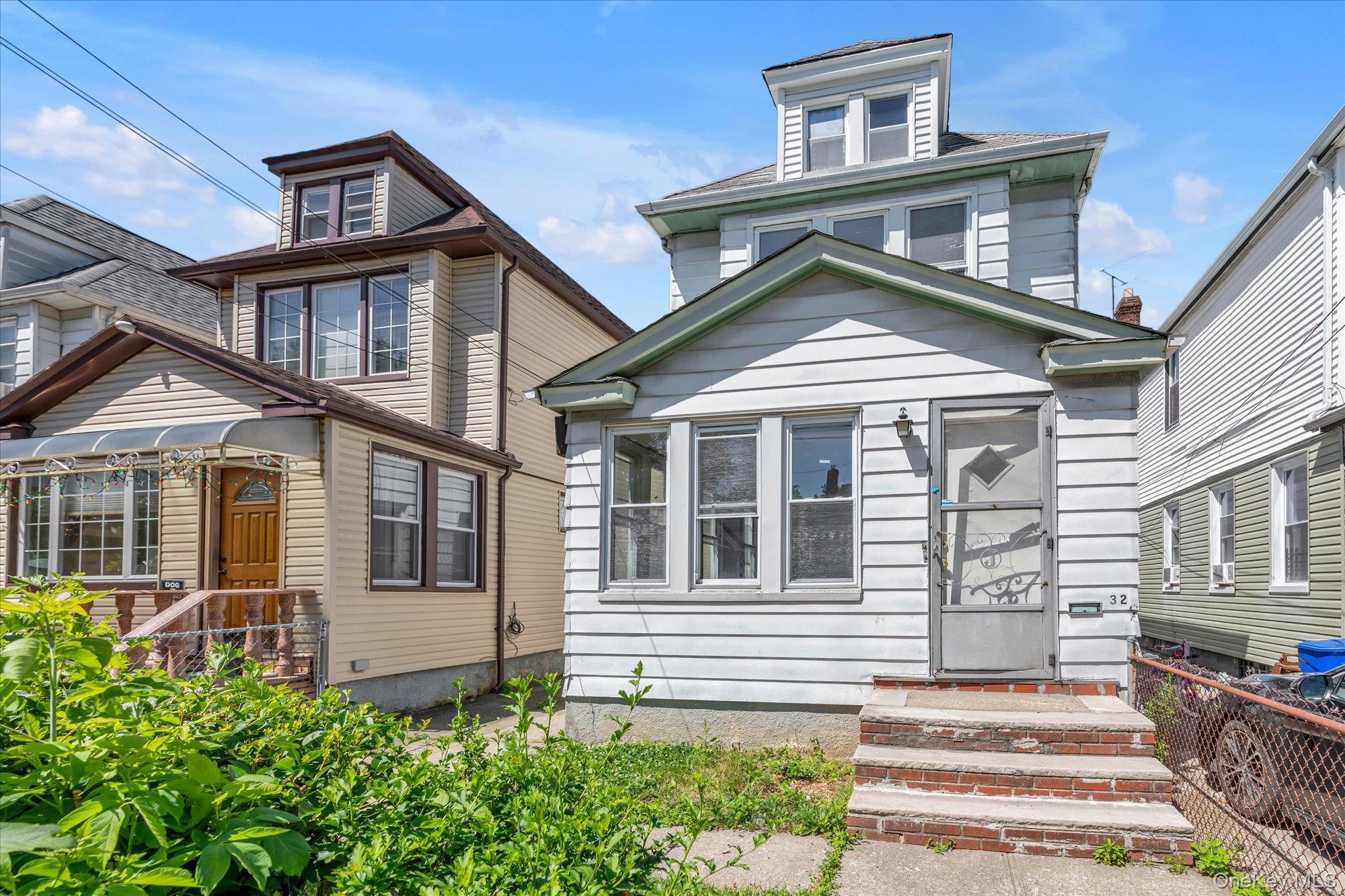 Single Family 196th  Queens, NY 11412, MLS-1014557-2