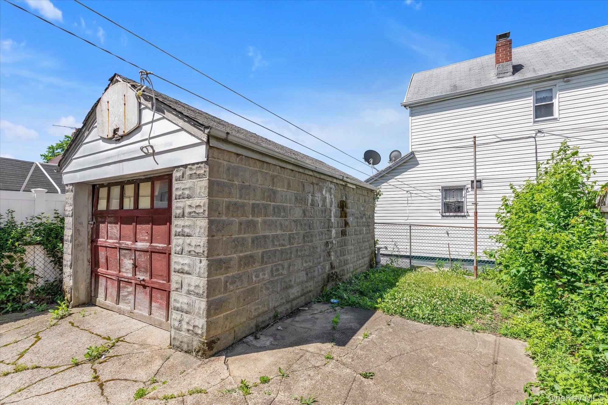 Single Family 196th  Queens, NY 11412, MLS-1014557-22
