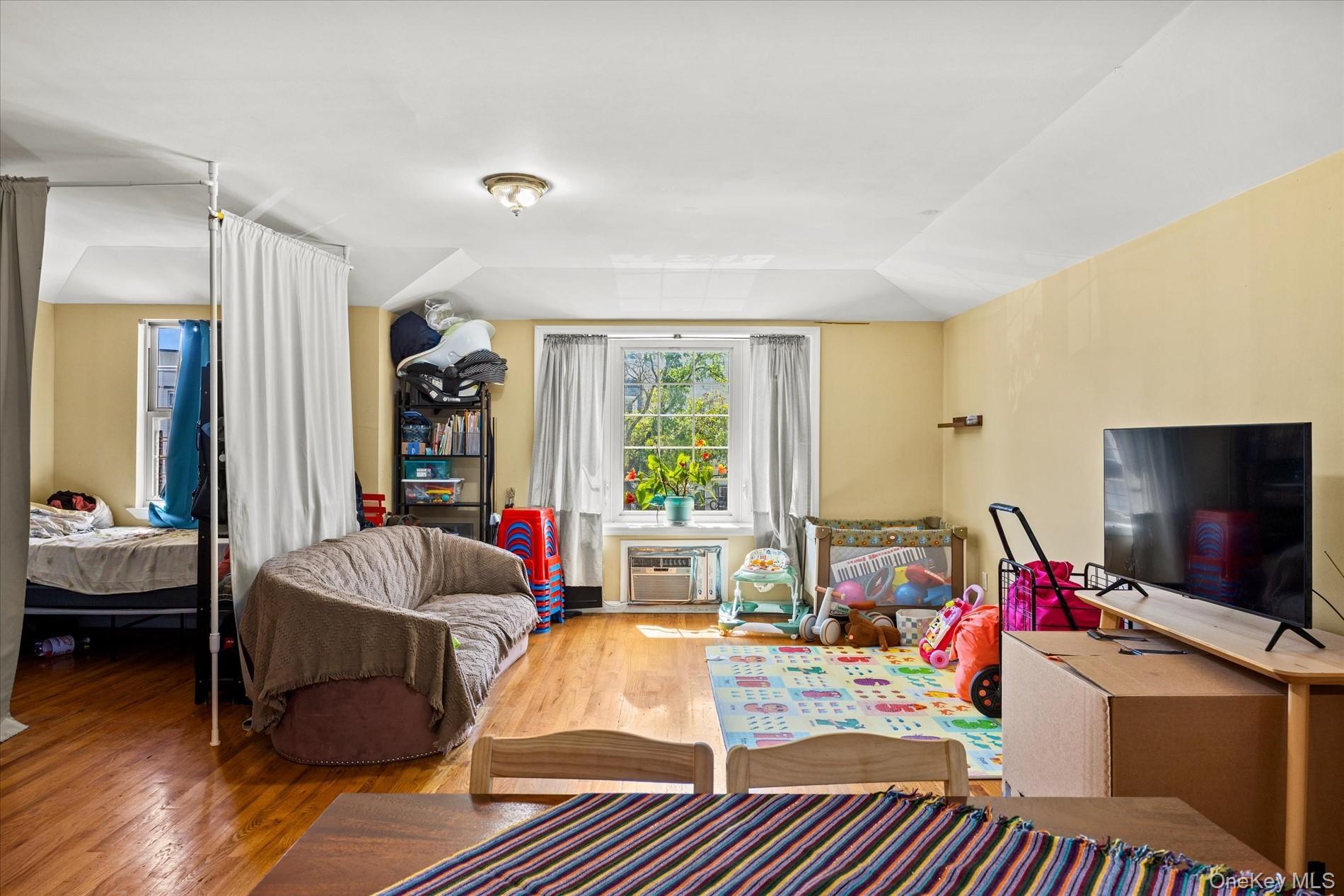 Single Family Logan  Brooklyn, NY 11208, MLS-1014572-15